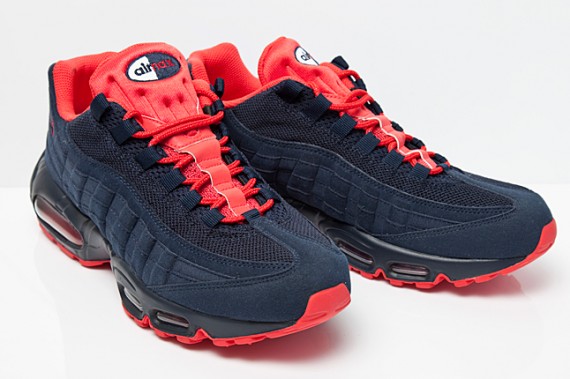 nike air max 95 navy blue and red