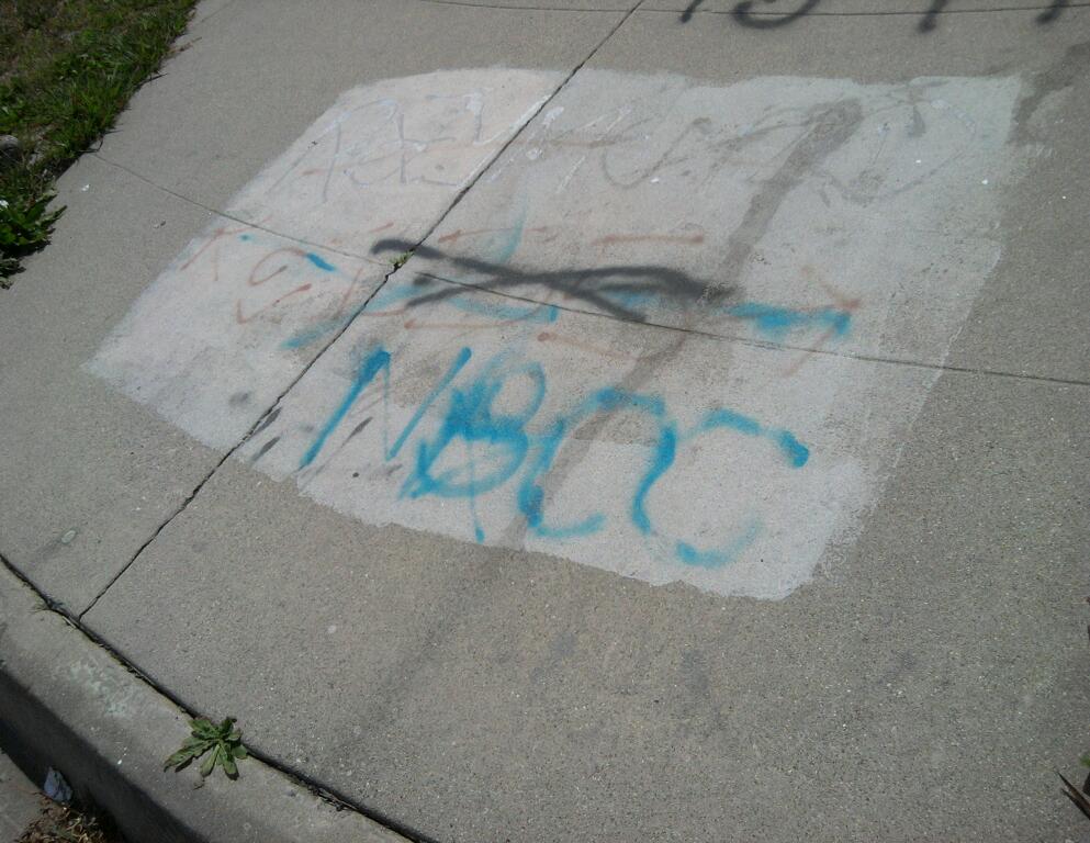 crip gangs graffiti: Nutty block compton crip