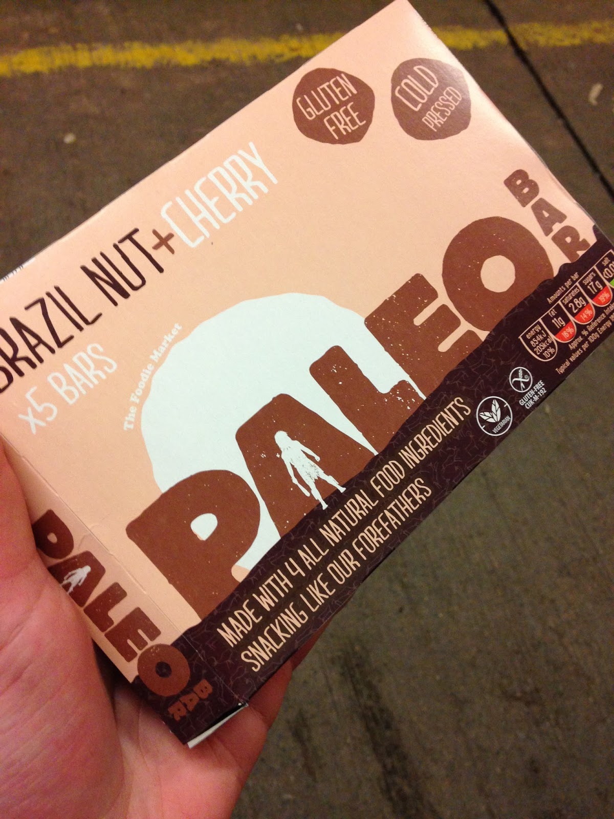 Foodie Market Brazil Nut & Cherry Paleo Bars (Aldi)