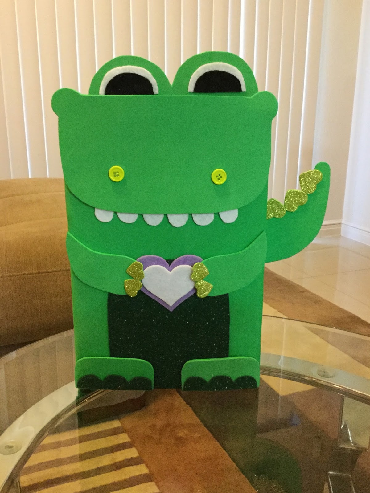 Busy Teacher Mommy Valentines Alligator box