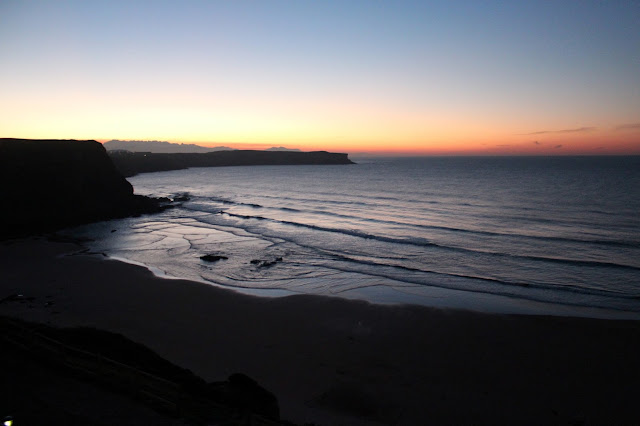 Puesta de sol en la playa de los Locos