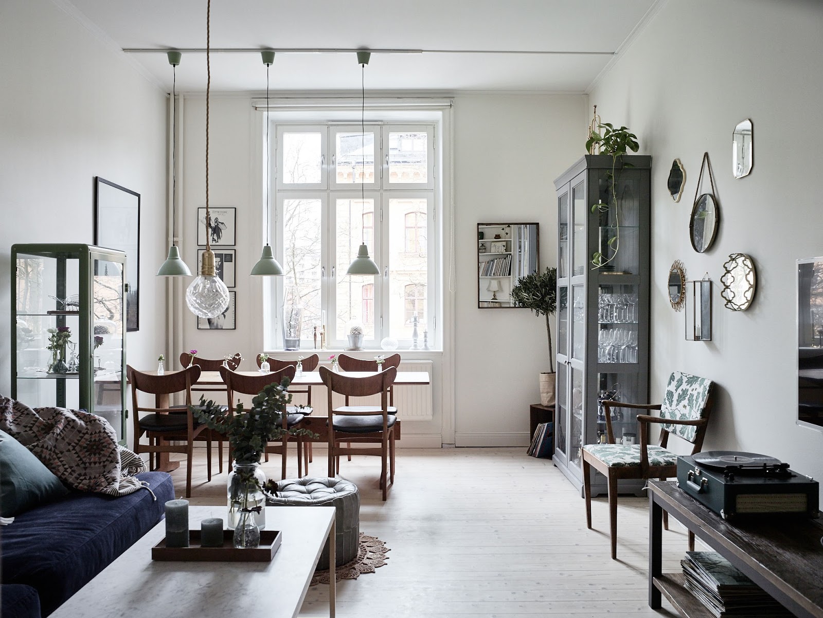 Darling historic apartment that will keep you dreaming - Daily Dream Decor - Authentic Historic Apartment Spaces