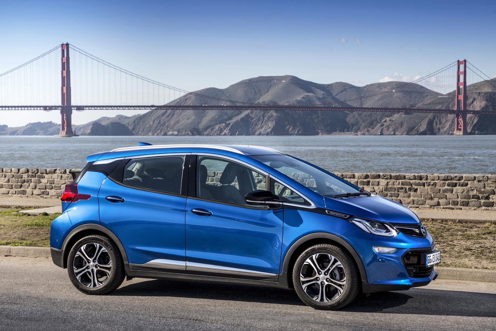 Opel Ampera-e Detailed Ahead Of Launch, Gets Official ...