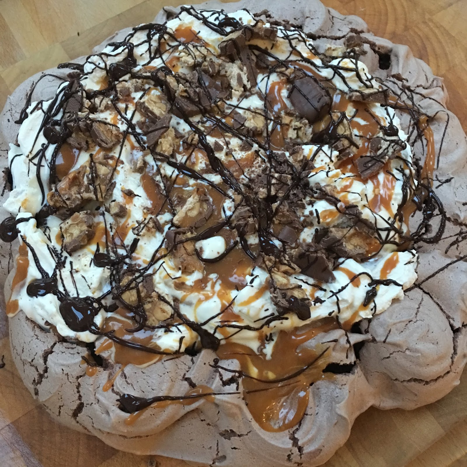 Cupcake jemma’s filthy snicker pavlova