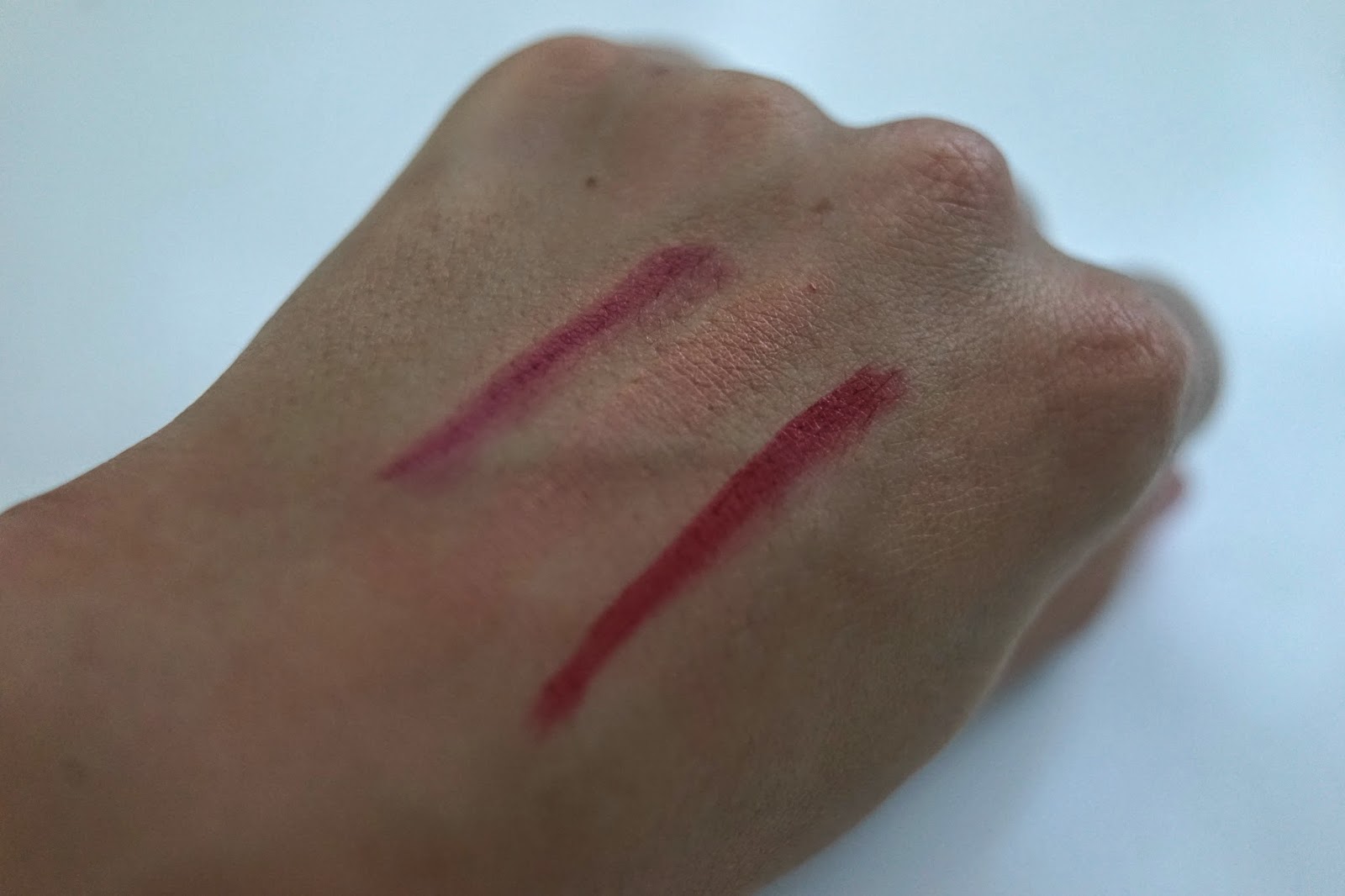 burberry kisses swatches