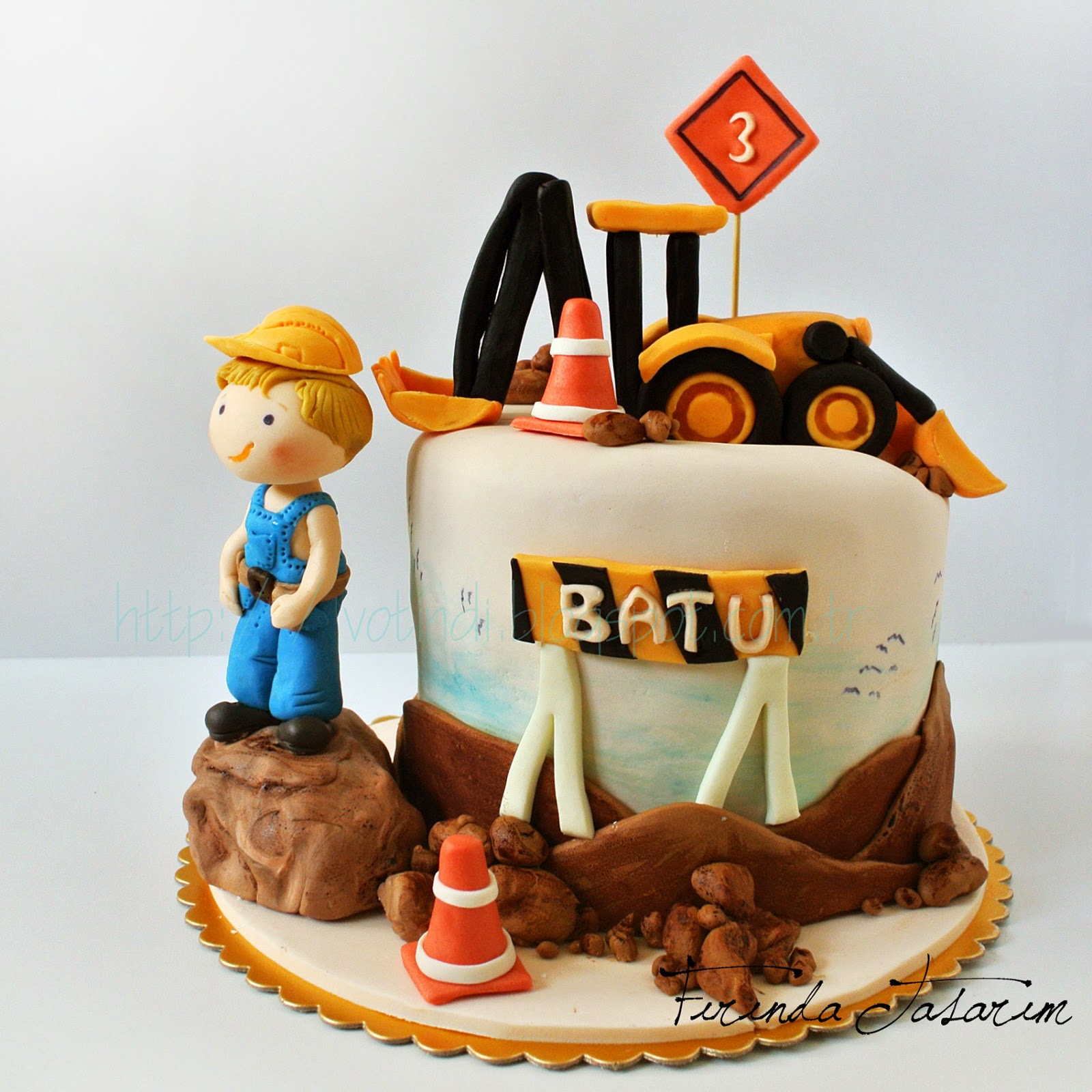 FIRINDA TASARIM Batu�nun 3 Yaş Pastası