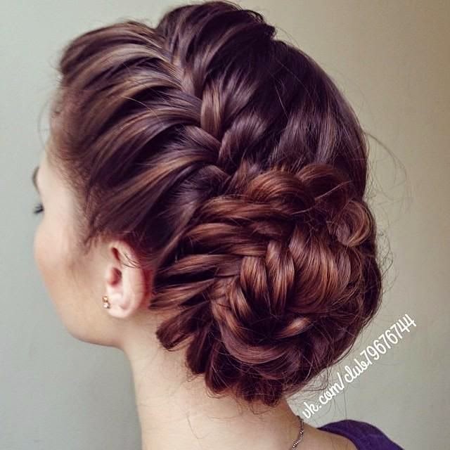 NewTrends: Perfectly Curled Wedding Updo