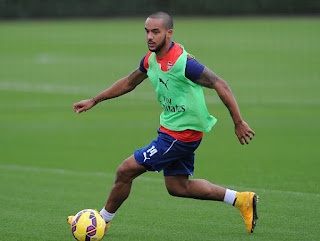 Arsenal star Theo Walcott picks another injury!