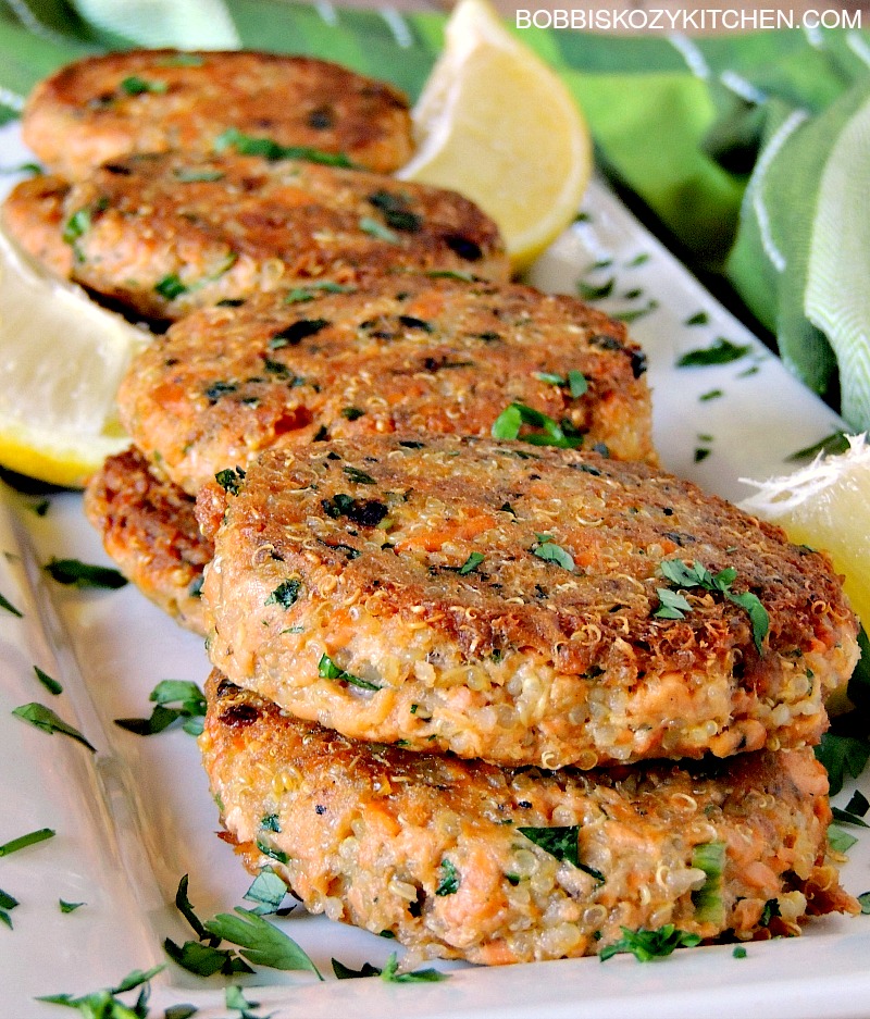 Salmon Quinoa Patties - These delicious little superfood charged salmon patties deliver taste and nutrition in a recipe the whole family will love. From www.bobbiskozykitchen.com