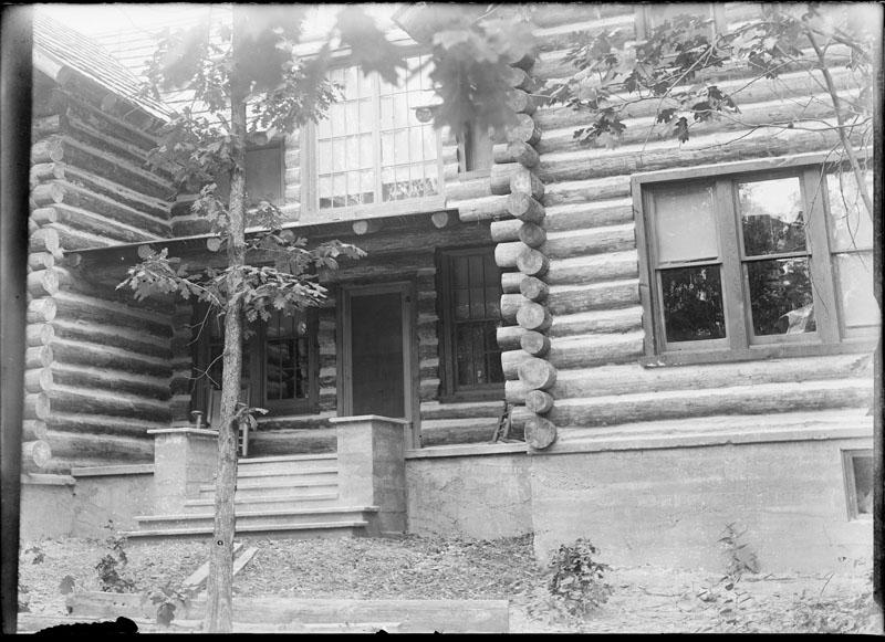 The Digital Research Library of Illinois History Journal™ Albright