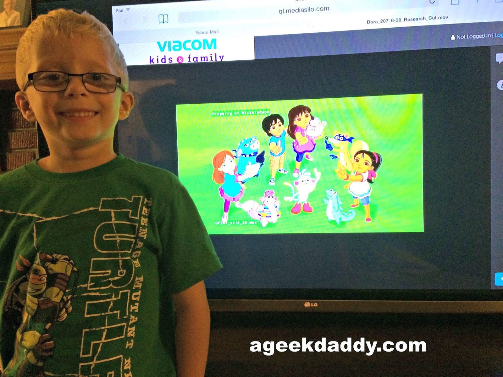 A GEEK DADDY Dora Reunites With Boots, Backpack & Her Rainforest