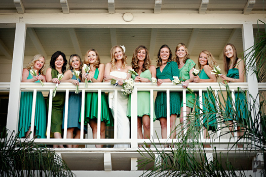 Far-Flung Fiancée: Non-matching bridesmaids
