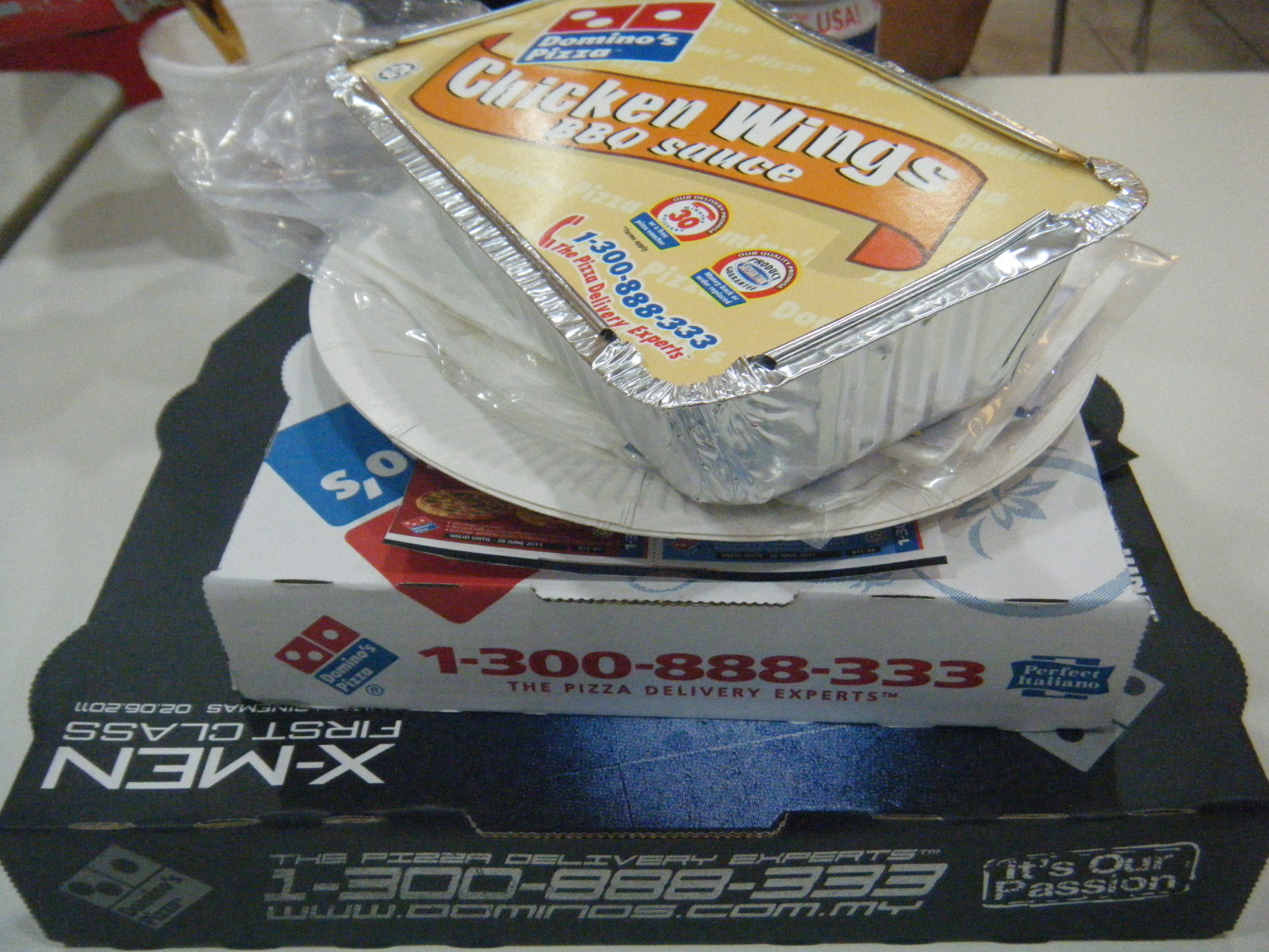 Deanna Suka Warna Domino�s Batu Berendam