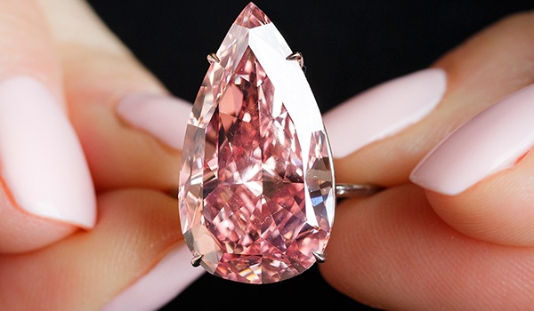 The pink diamond "Unique Pink" sold at auction