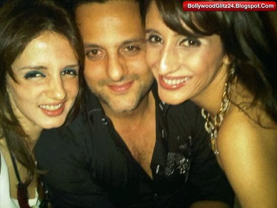 Fardeen Khan with Family