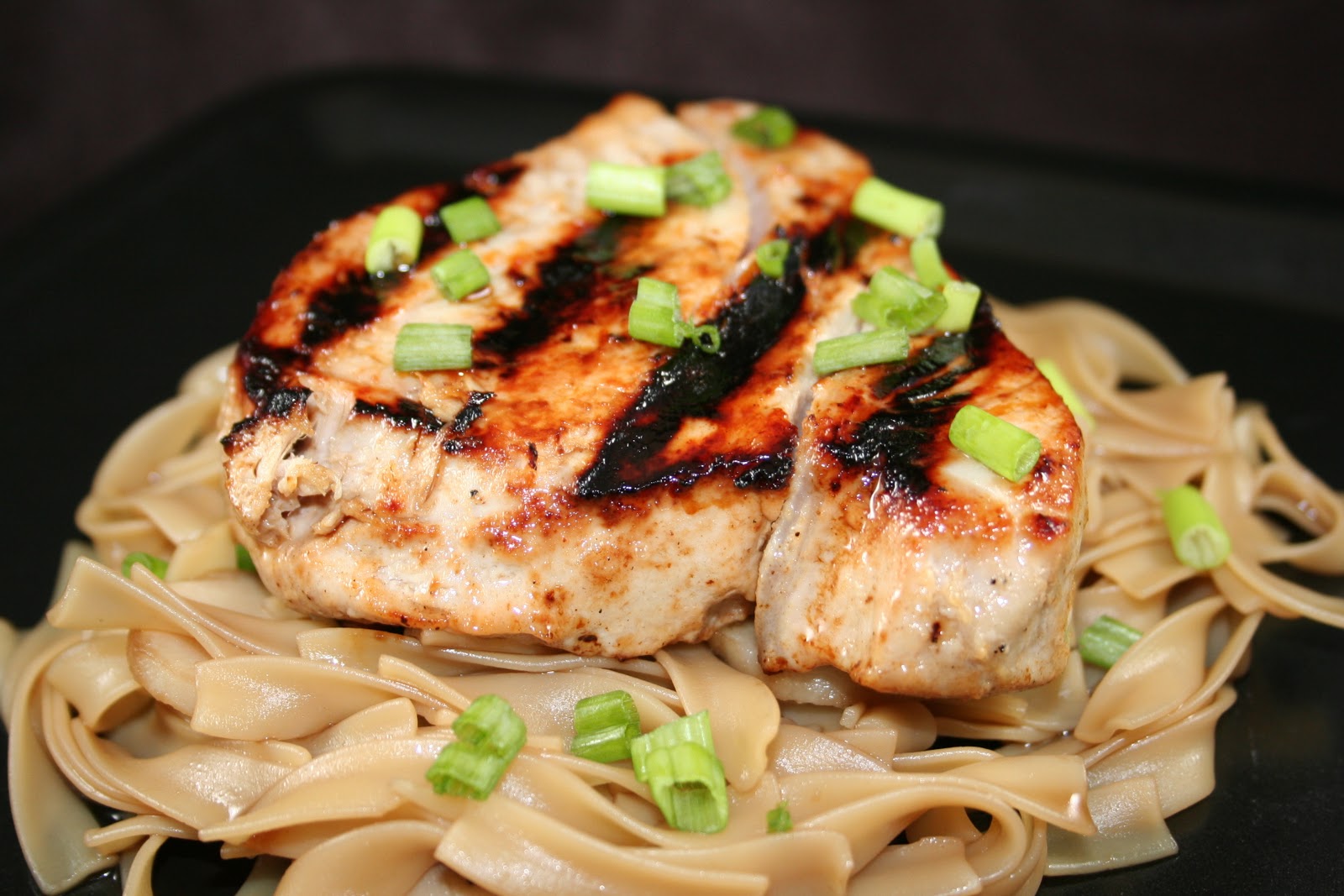 Crostini and Chianti Asian Tuna and Noodle