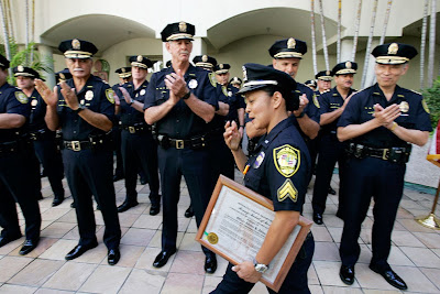 police pay n Hawaii