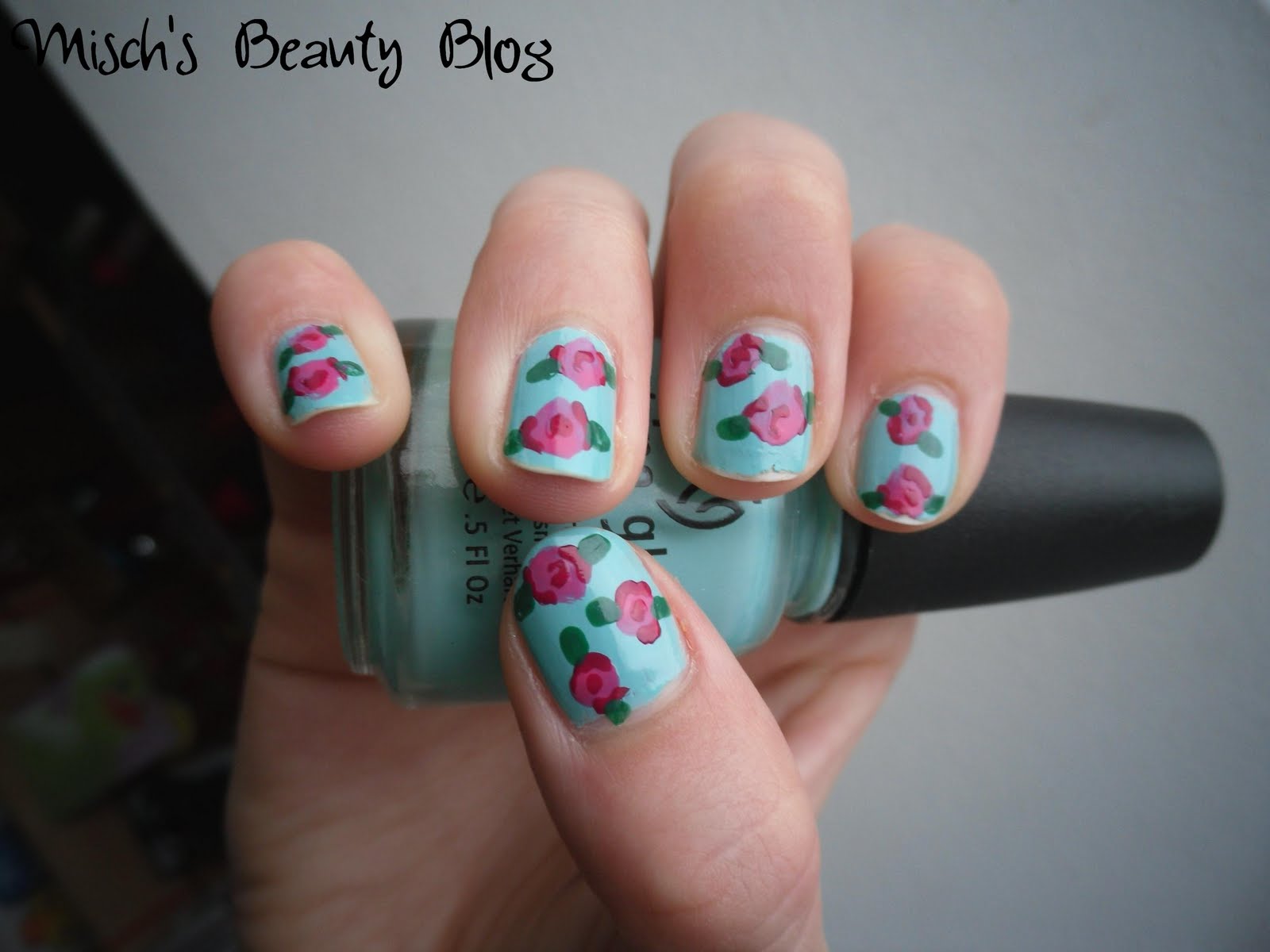 Misch's Beauty Blog: Picture Tutorial: Vintage Rose Nail Art