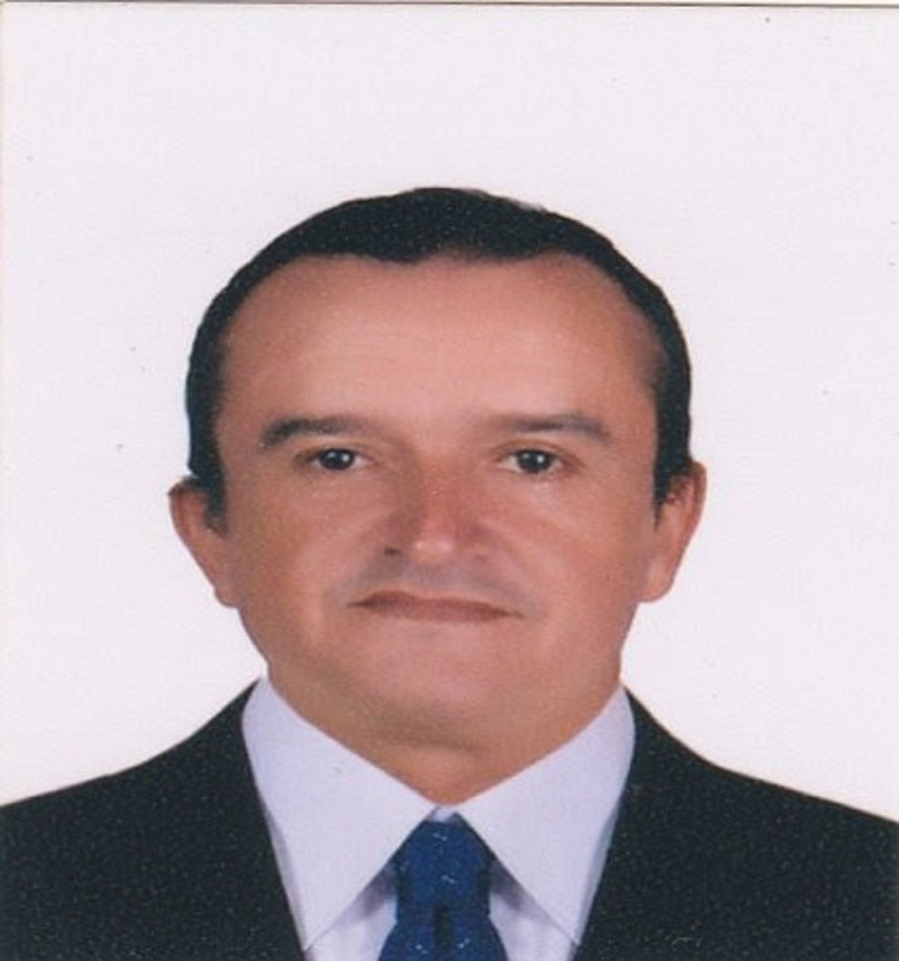 DR:Oscar Giraldo