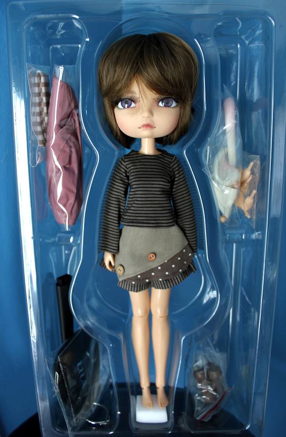DollyPanic!: Review of the Lila doll by Soom
