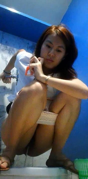 thai student toilet voyeur Porn Photos