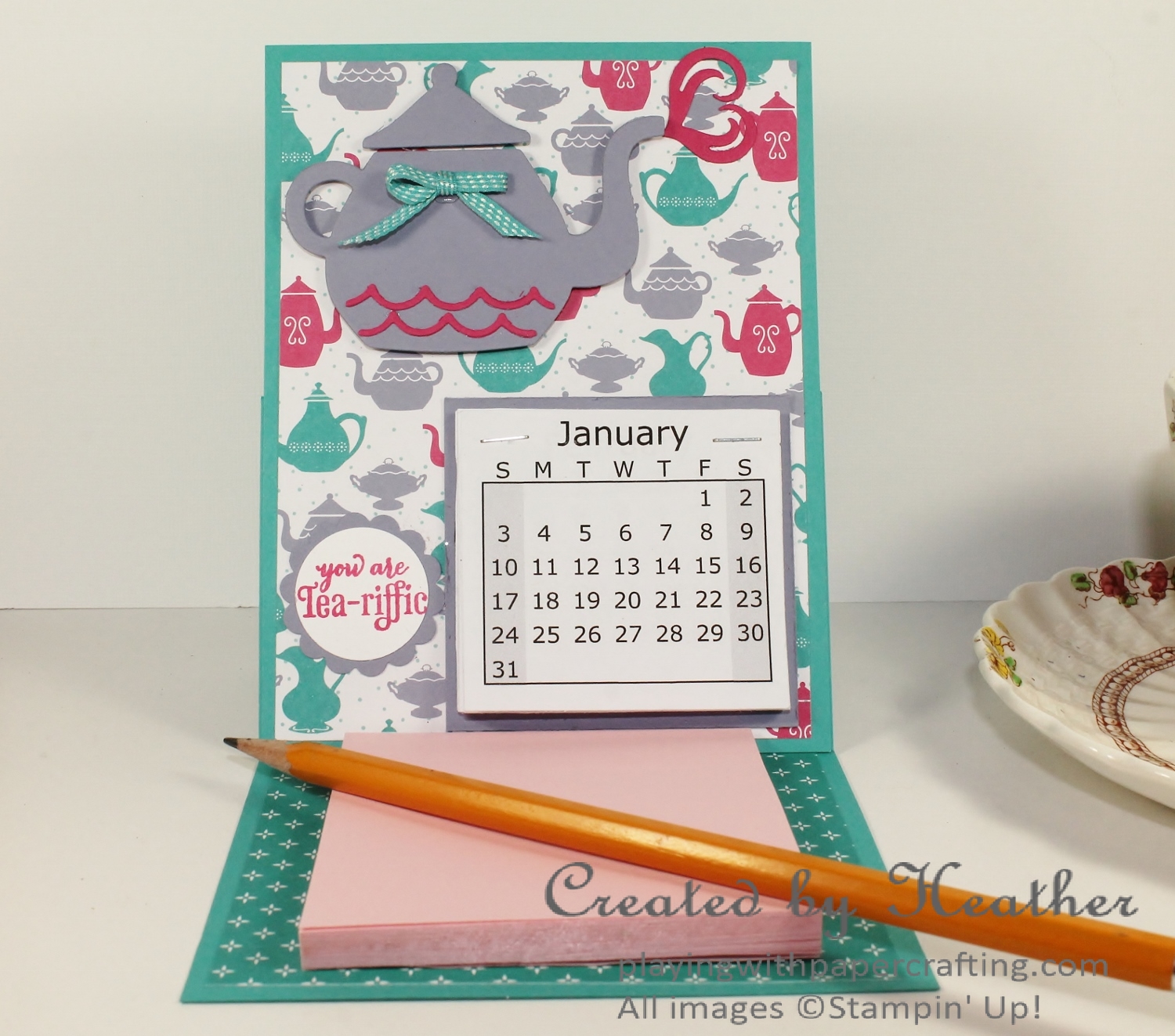 Playing with Papercrafting: Cups & Kettle Calendar Easel