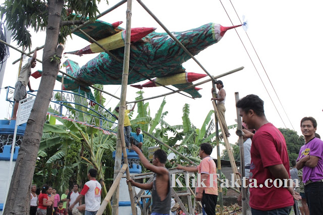 syf PESAWAT%2BNYANGKUT