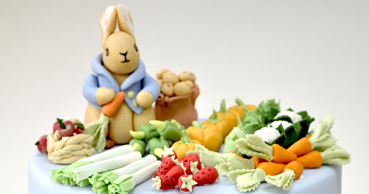 Rosalind Miller Cakes: A cute Peter Rabbit birthday cake