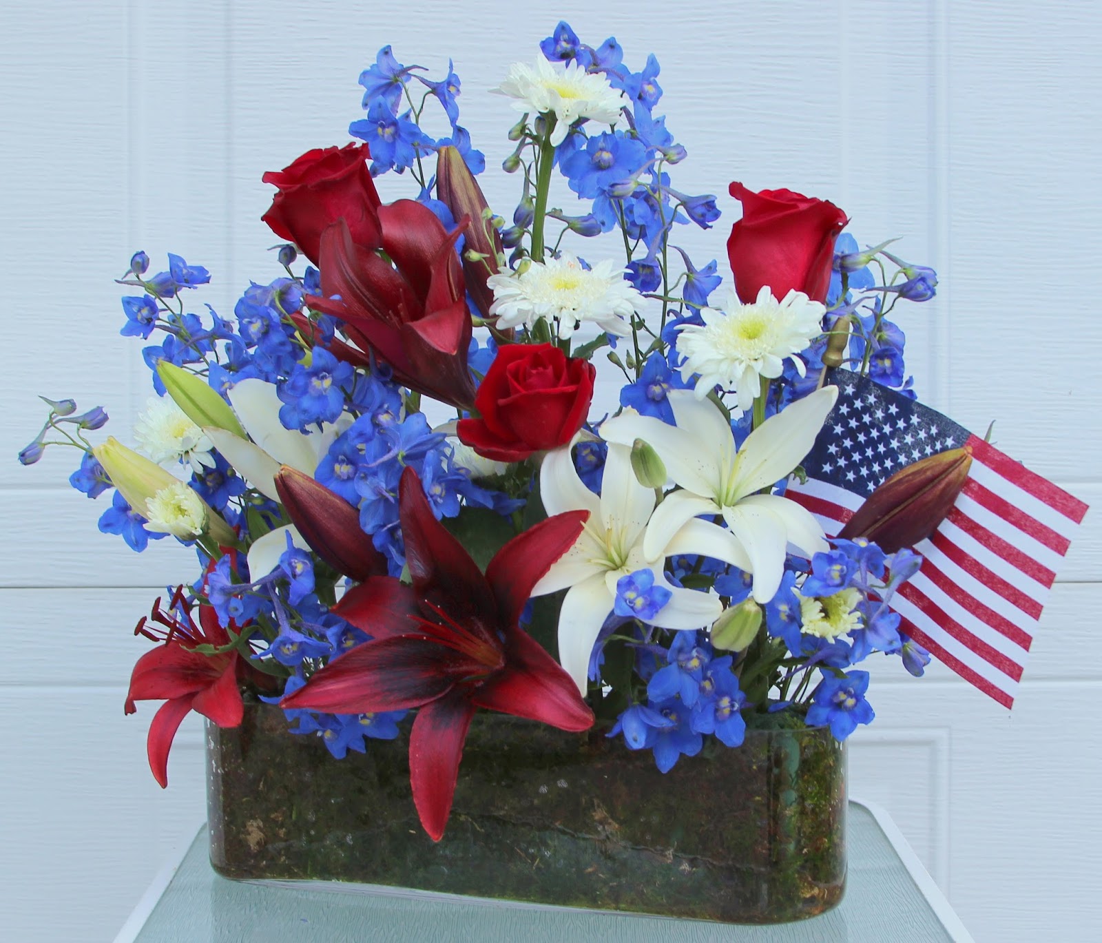 RED, WHITE AND BLUE ARRANGEMENTS HAPPY BIRTHDAY AMERICA! Sowing