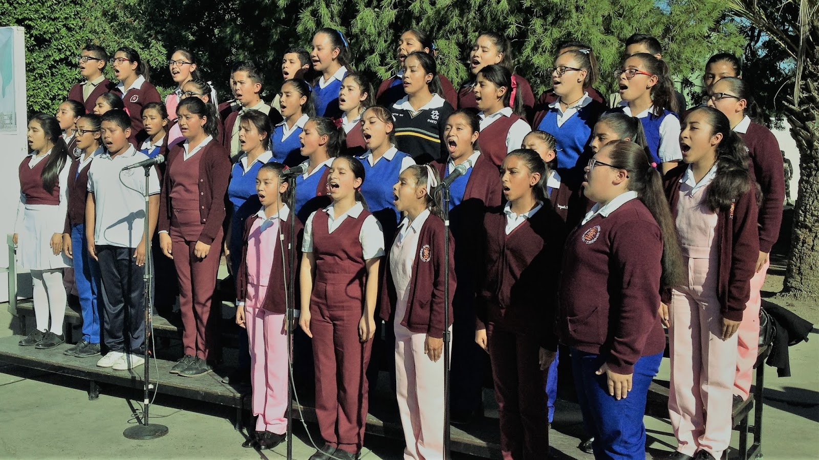 Educación BC SECUNDARIA “BELISARIO DOMÍNGUEZ” SE PREPARA PARA SU CONCIERTO NAVIDEÑO ANUAL