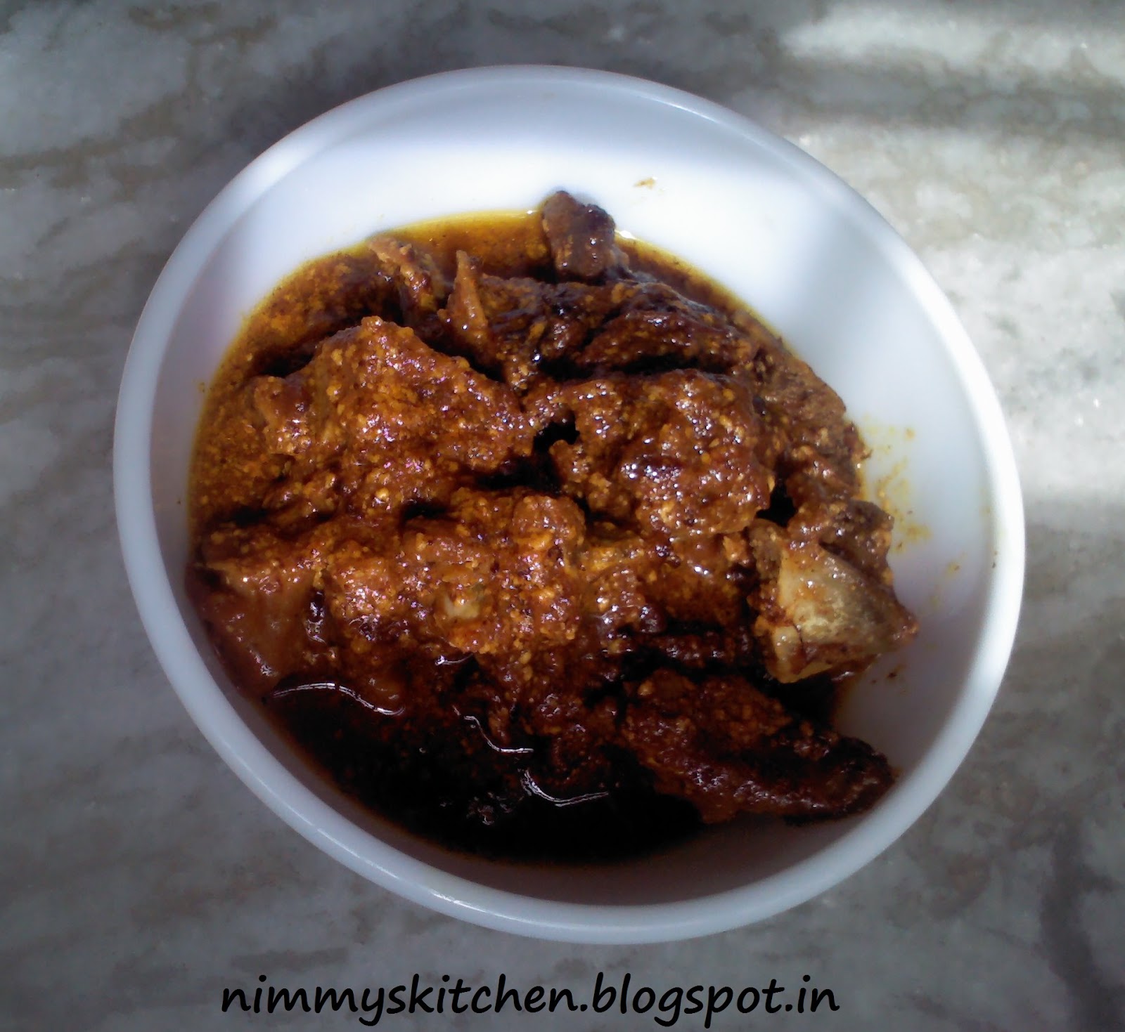 Nimmy's Kitchen: Tangy Spicy Mutton Curry