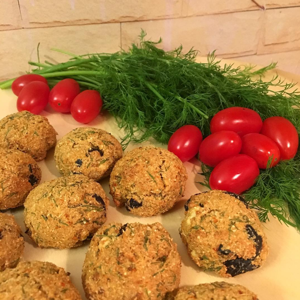 Kübra�s Weight Loss Story ♥ Dereotlu Yulaflı Poğaça / Sadece 29 Kalori!