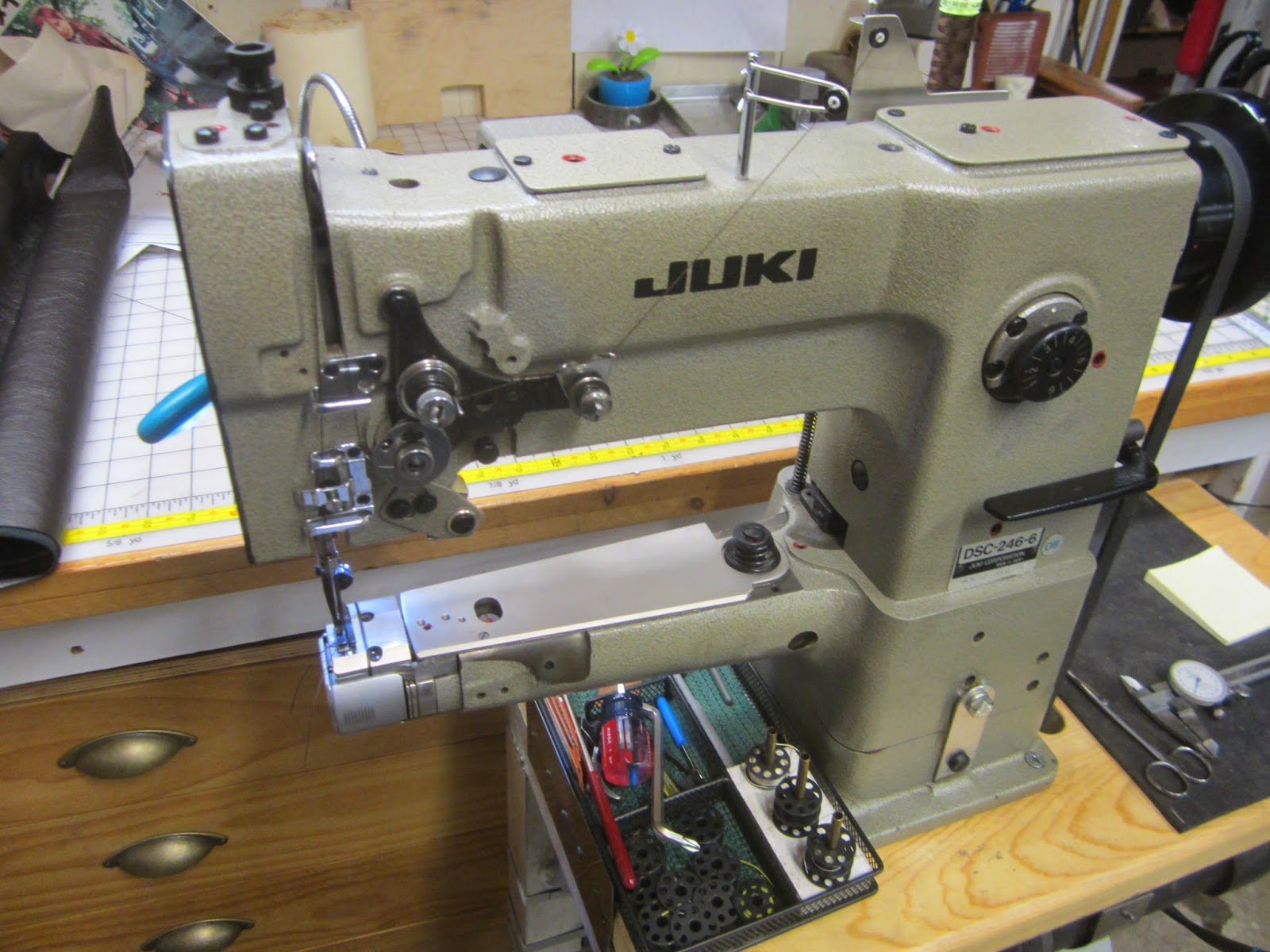 MI Vintage Sewing Machines: Juki 246 Flatbed Option