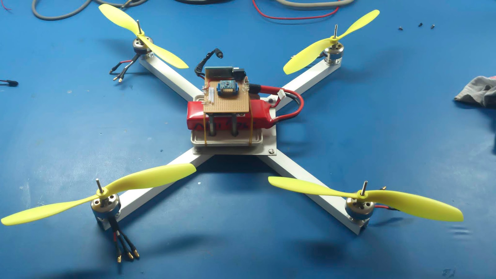 Quadcopter Yapimi Ve Tecrubelerim