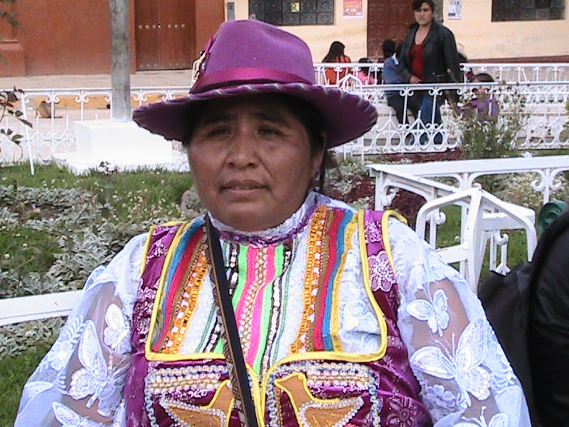 OSWALDO CASTA EDA COBI N FEMUCARINAP EN BAMBAMARCA Y LAGUNA EL PEROL Bajo El Lema Mujer 