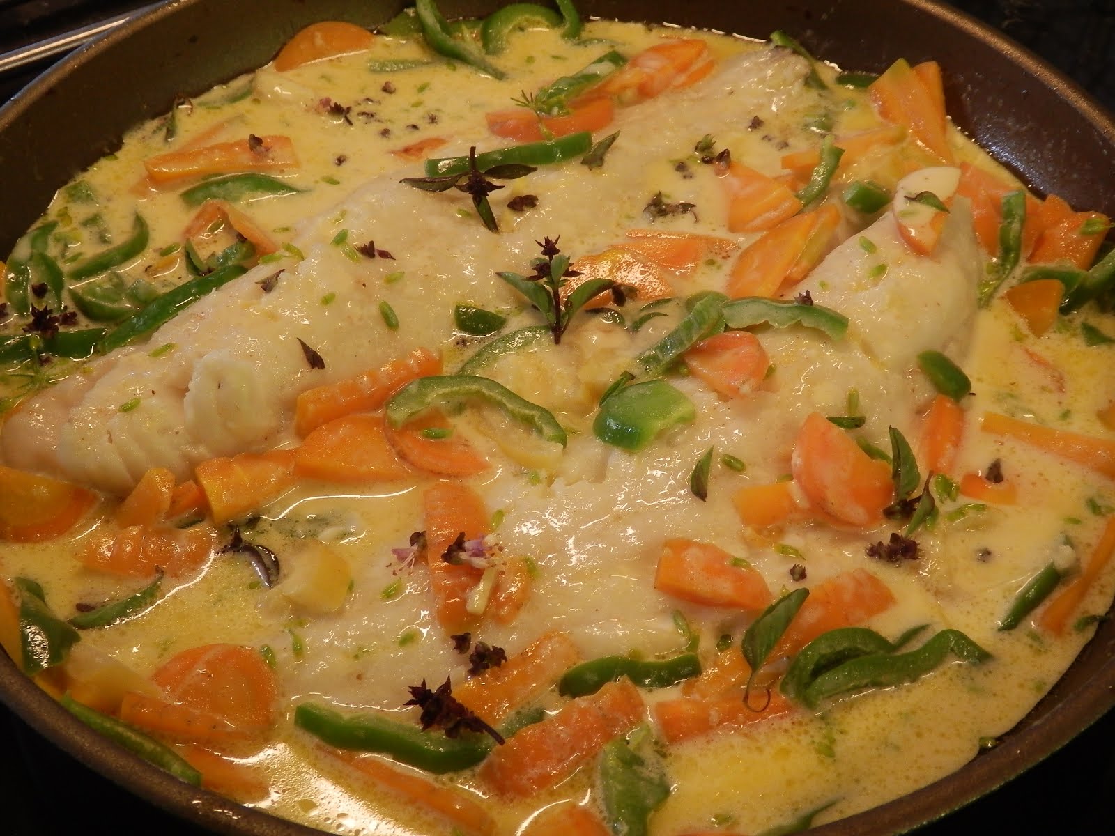 鄭立勳 。常滿。Bountiful。Mandy Cheng Cod in fennel seed yogurt cream sauce