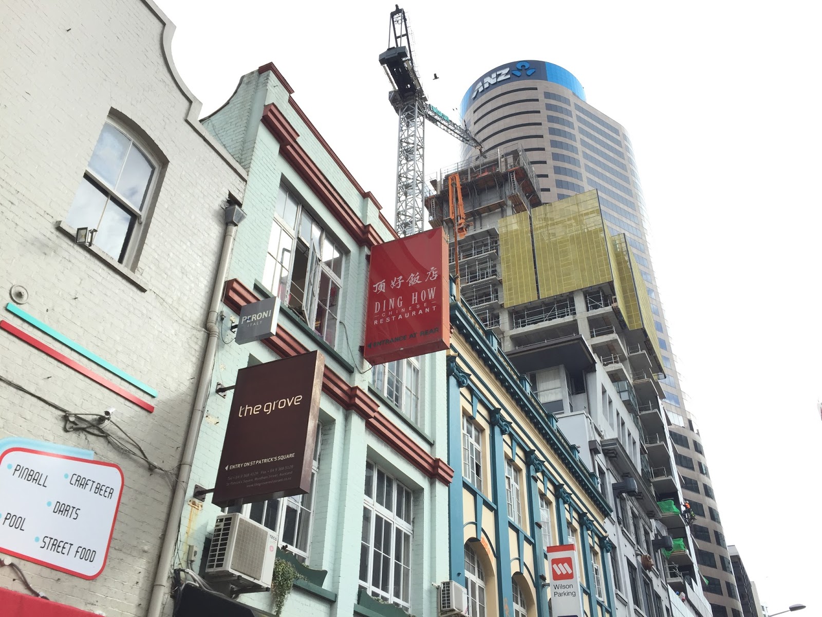 3 Chinese Restaurant Signs that Survived their Closure in Auckland