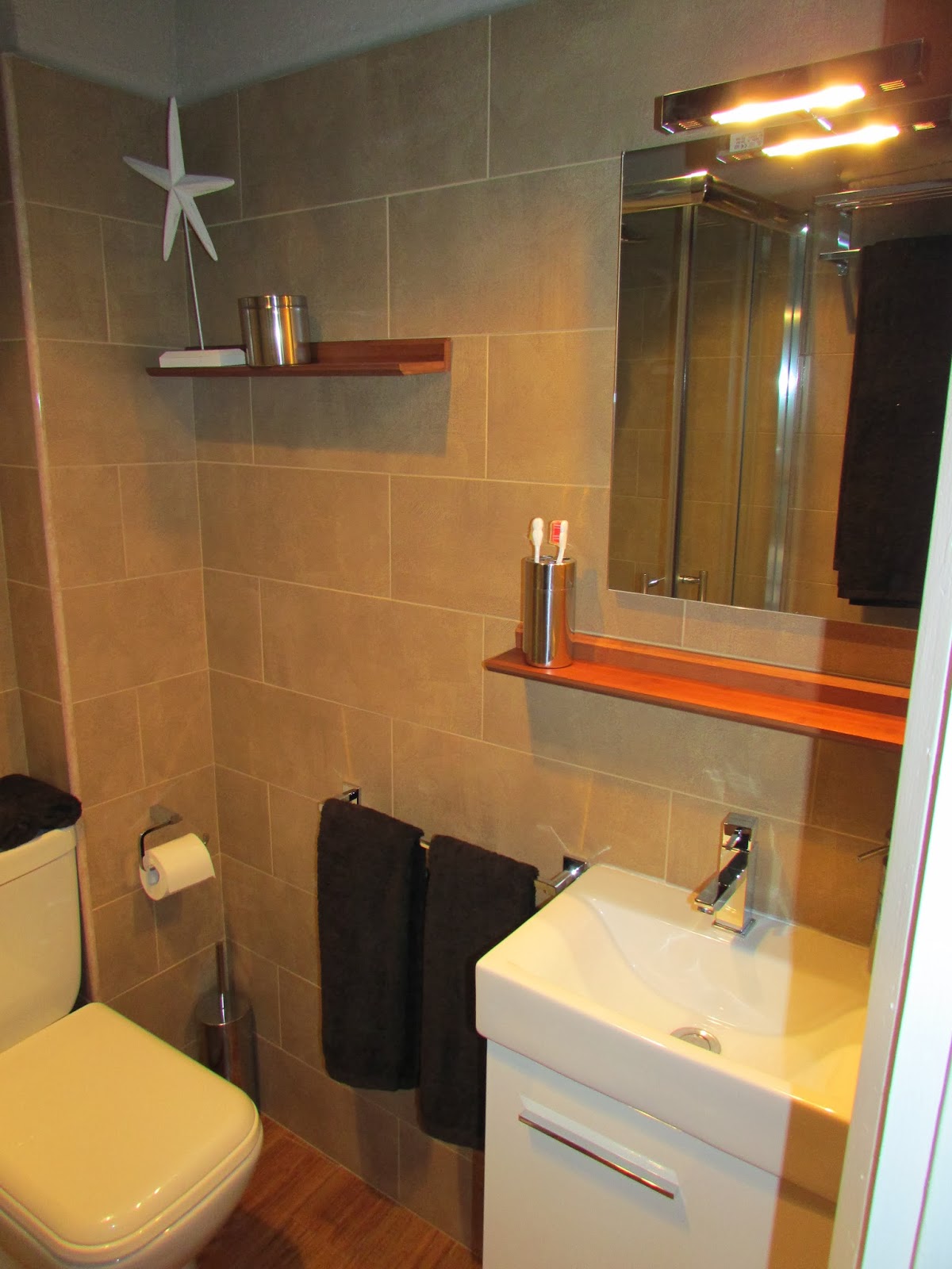 Era Sera Craft: Nuestra casita de la montaña: baño