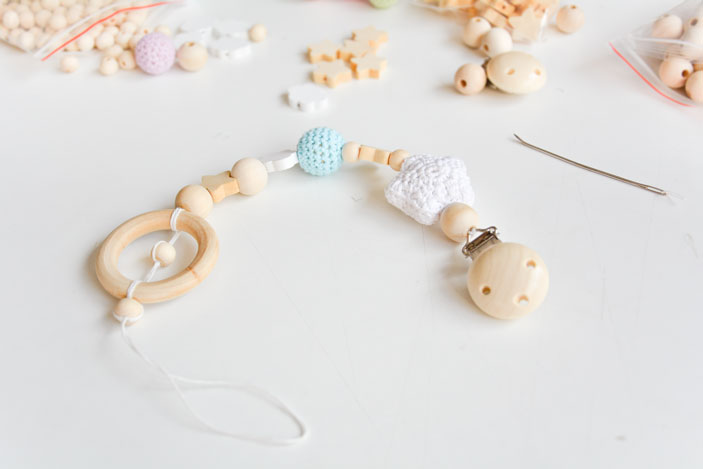 Chupetero con cuentas