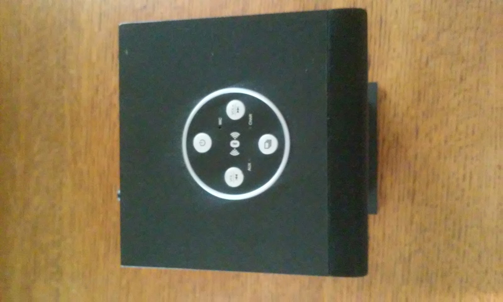 vivitar tower speaker