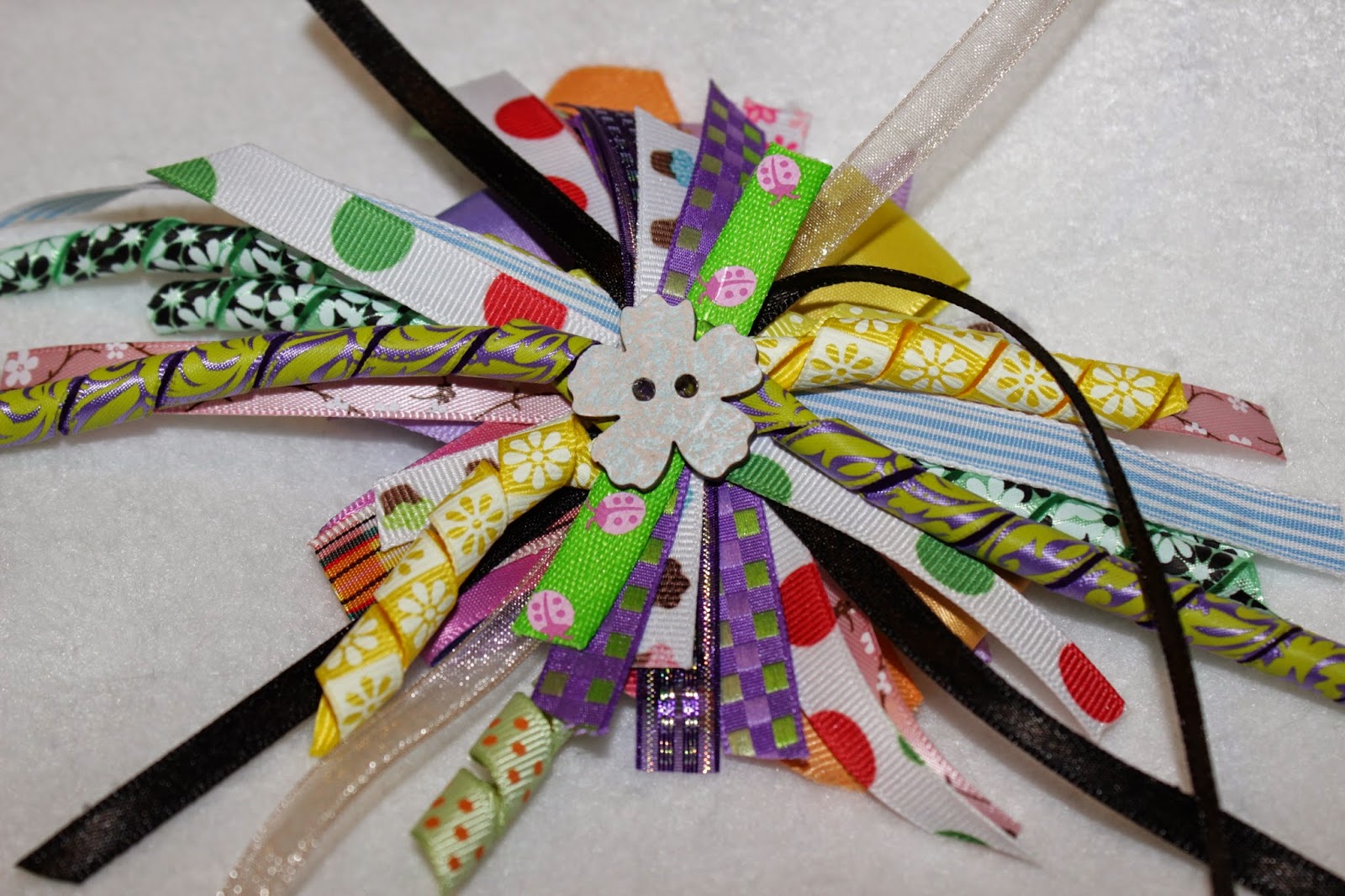 Aira Artistry Discovering 2014 Ribbon Scrap Hair Bow