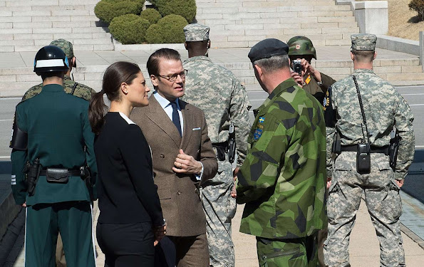 Princess Victoria and Prince Daniel visited Korean Demilitarized Zone