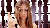 Avril_Lavigne_Celebrity_Singer (3)