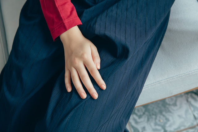 長頸鹿視角寬腳褲-琉璃藍