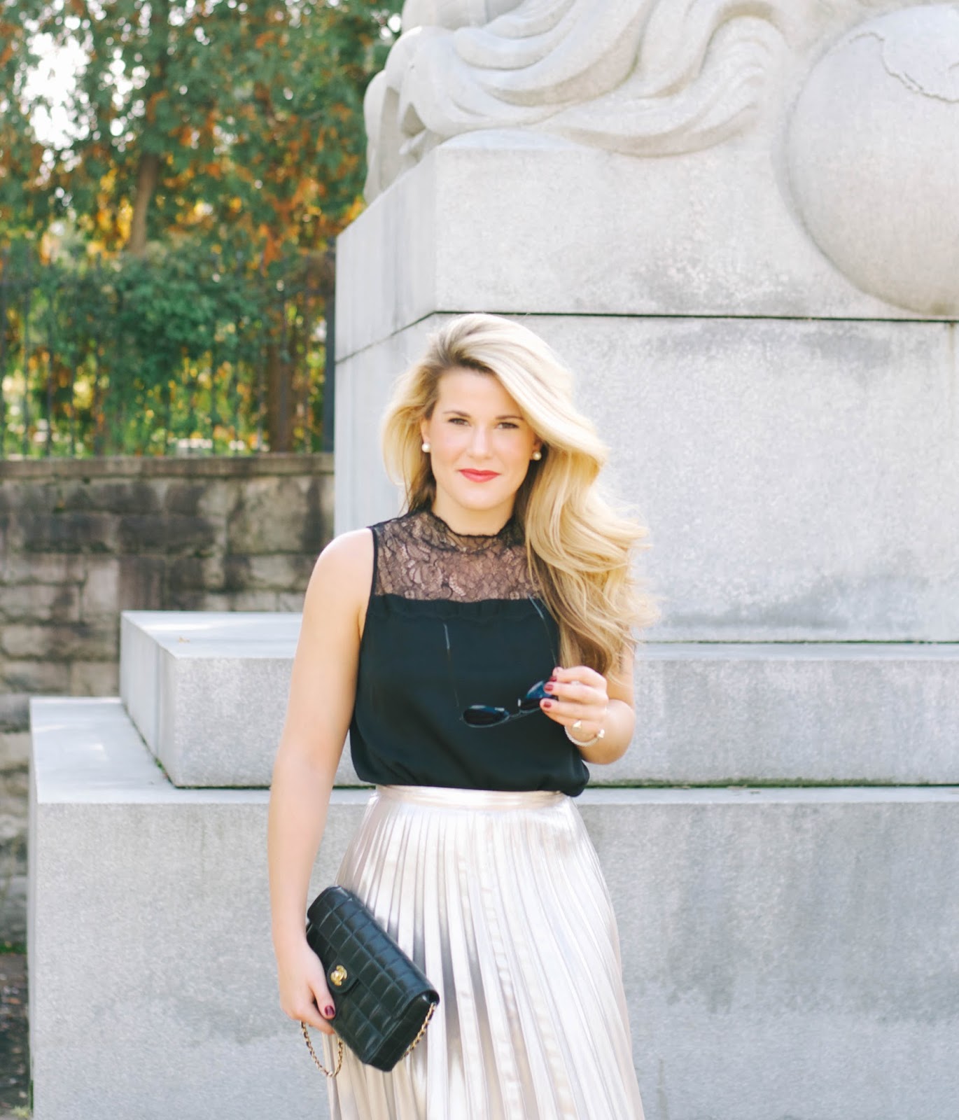 Summer Wind: What to Wear to a Work Holiday Party