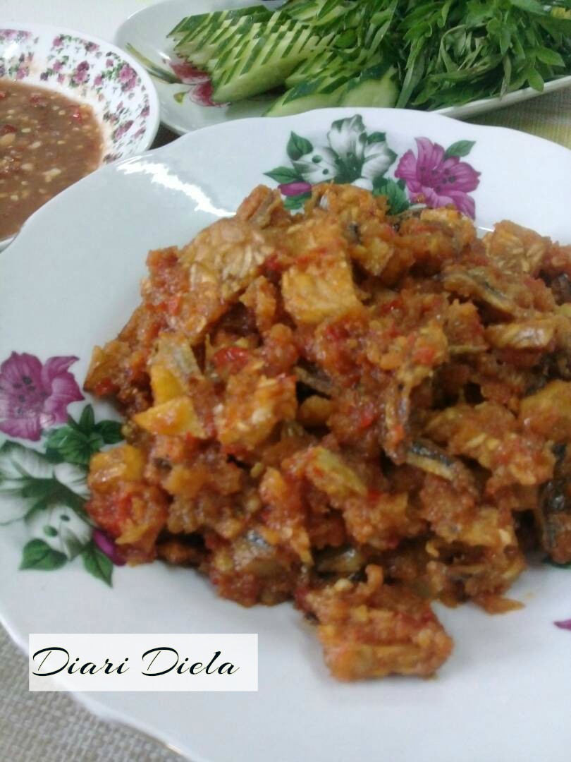 DIARI DIELA Goreng Cili Tempe, Ikan Bilis serta Kentang