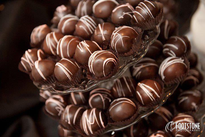 The Awesometastic Bridal Blog: Help me Plan a Party: Dessert