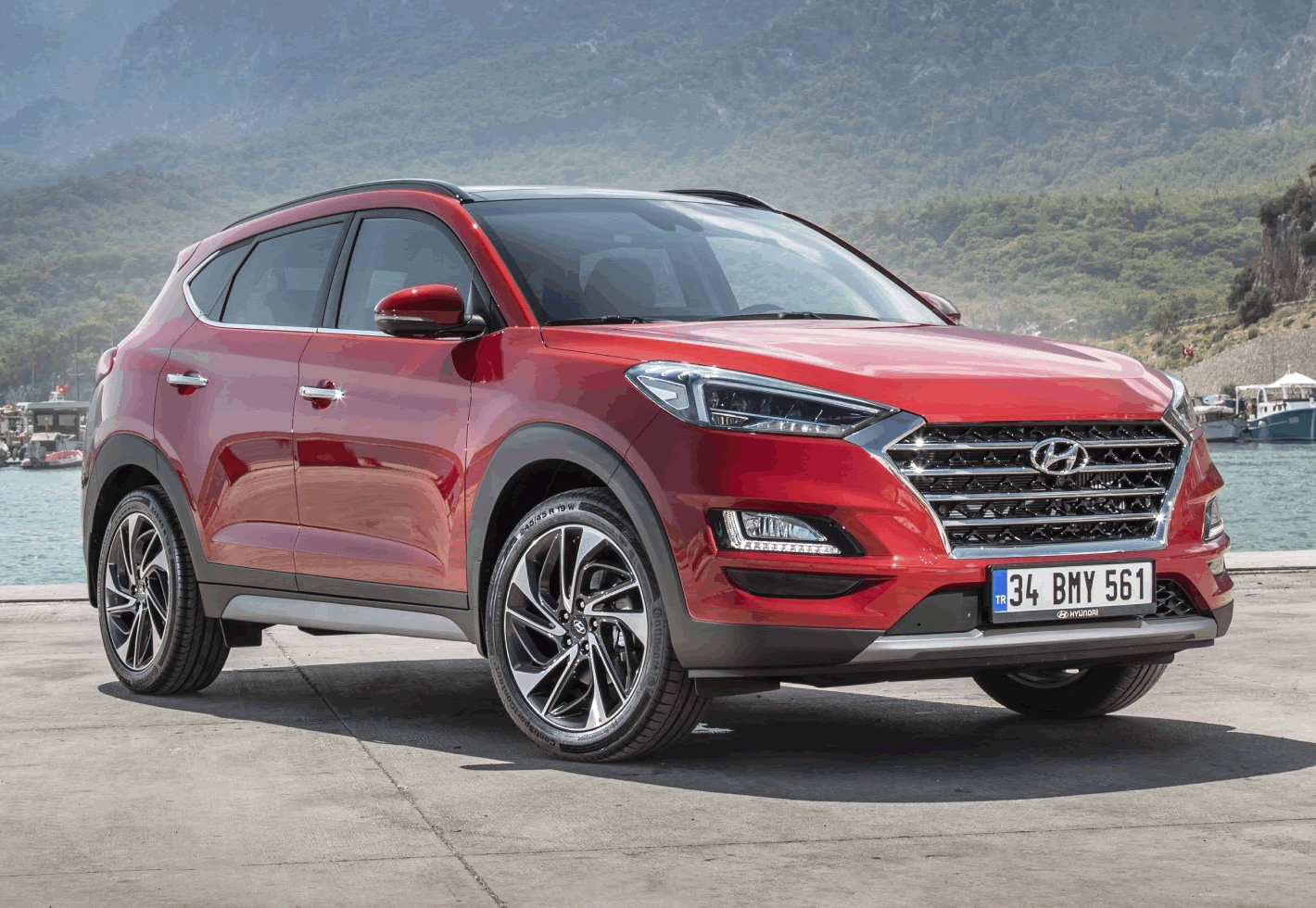 Hyundai Tucson 2015 and girls