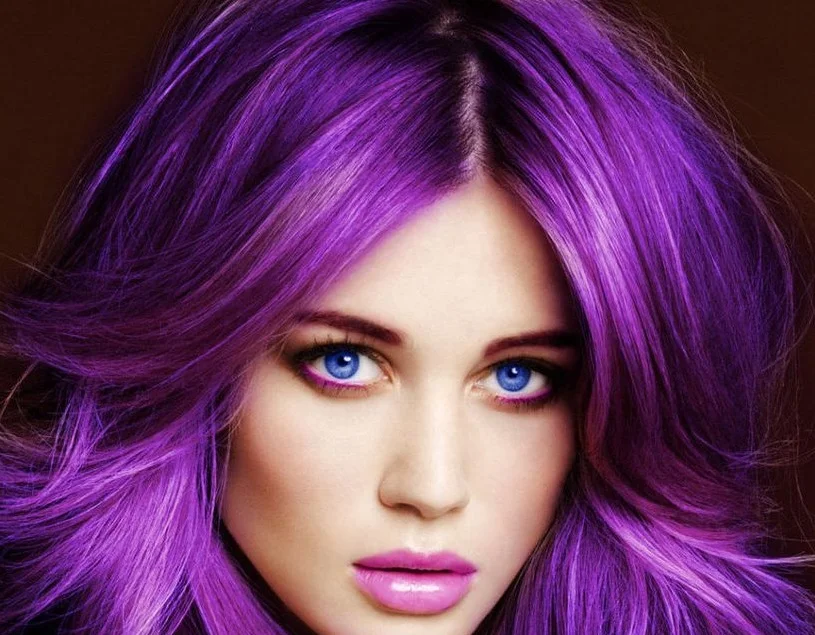 Exquisite Live Purple Hair Dye Moment for Desktop