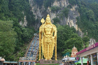 Patung lord murugan wisata malaysia